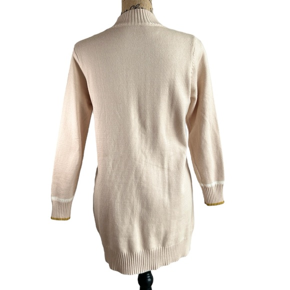 Adorable Cream Sweater with Artistic Design - Picture 7 of 13